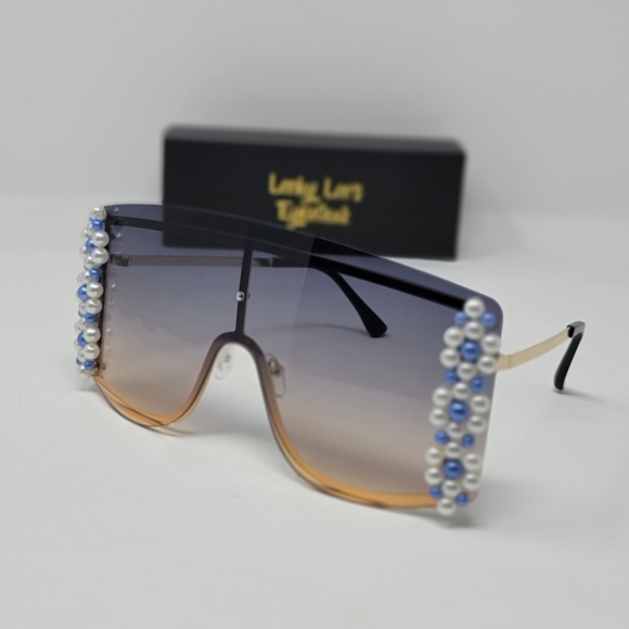 Shield Sunglasses - Picture 2 of 4